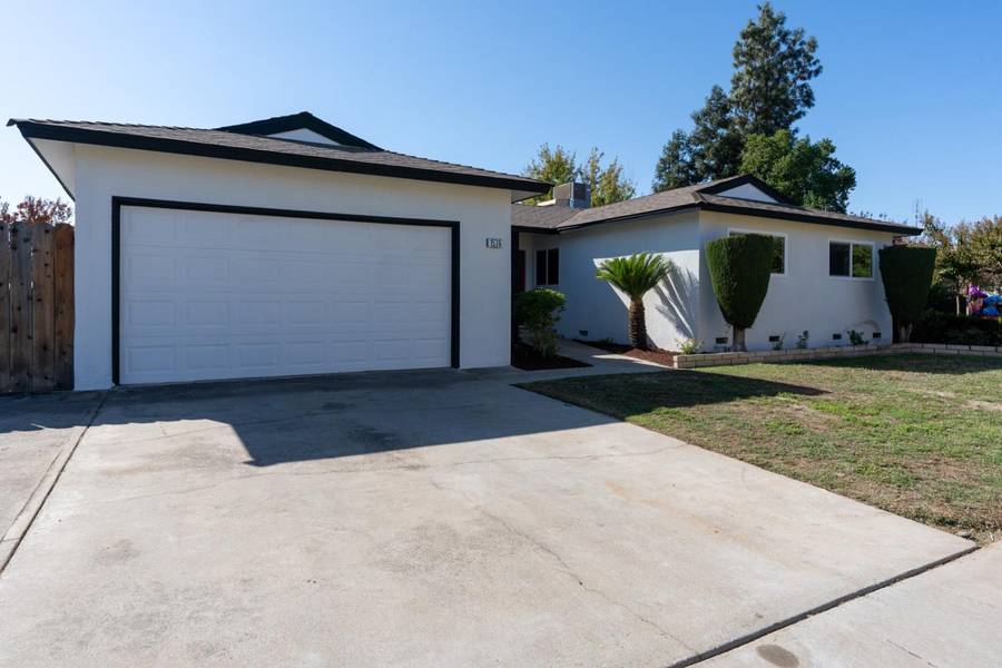 1536 Scott AVE, Clovis, CA 93611