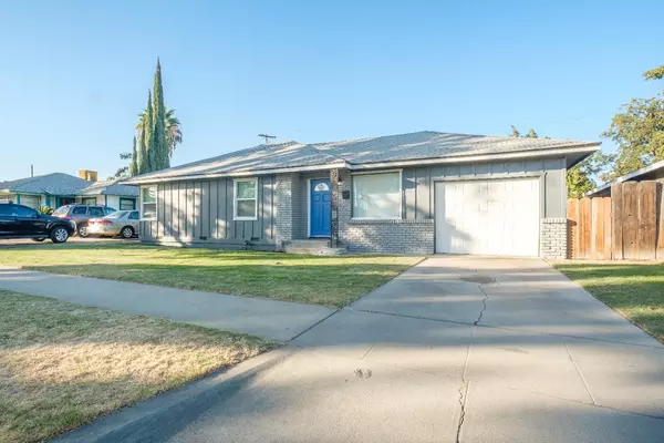 4139 E Turner AVE, Fresno, CA 93702