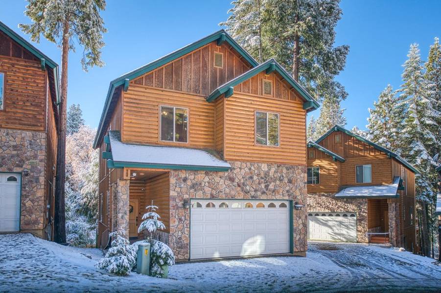 40862 Village Pass LN, Shaver Lake, CA 93664