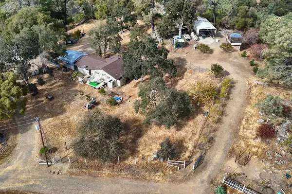 4395 Old Oak LN, Mariposa, CA 95338