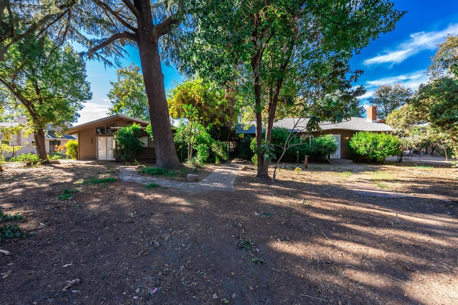 4247 N Thorne AVE, Fresno, CA 93704