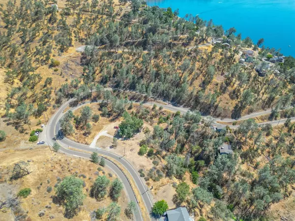 Friant, CA 93626,27669 Sky Harbour RD