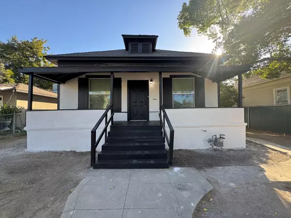 428 N Clark ST, Fresno, CA 93701