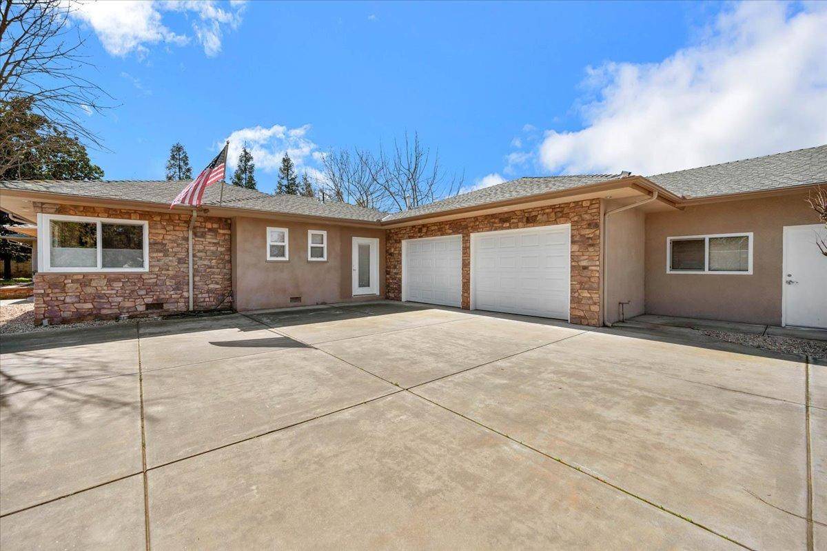 Fresno, CA 93704,4481 N Palm