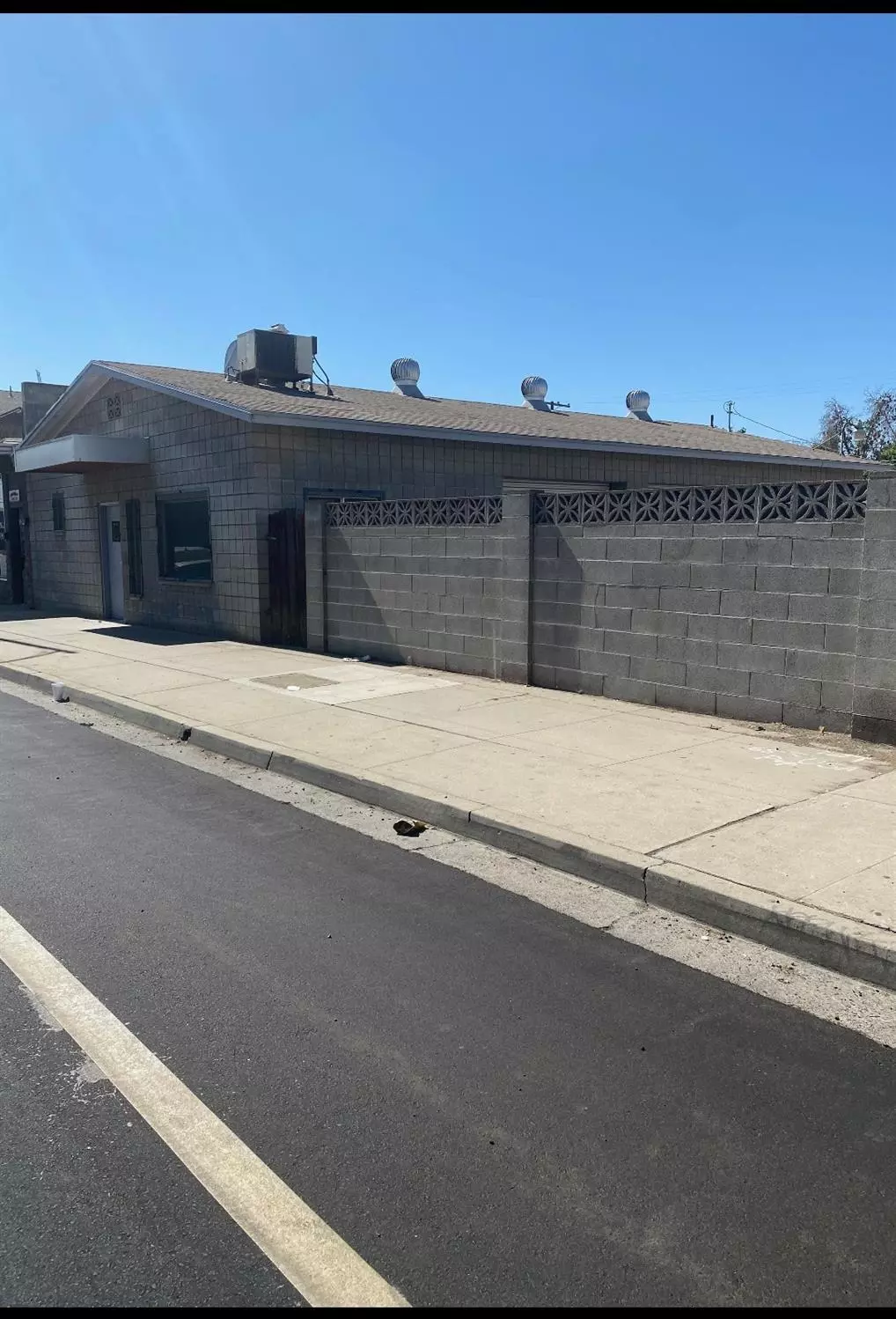 Reedley, CA 93654,1325 I ST