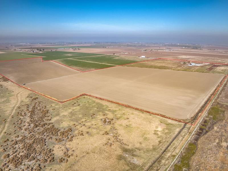 17131 Cotton RD, Los Banos, CA 93635
