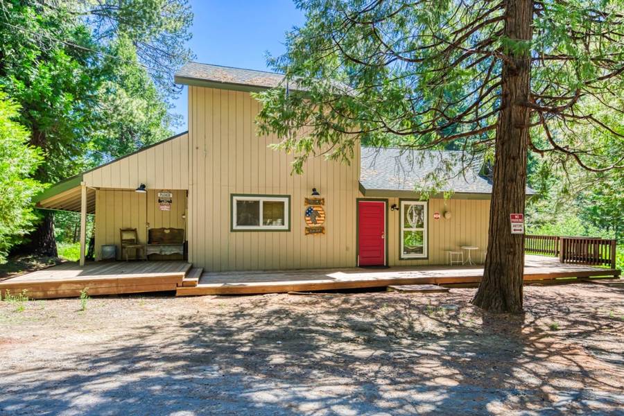 42213 Rock Ledge RD, Shaver Lake, CA 93664