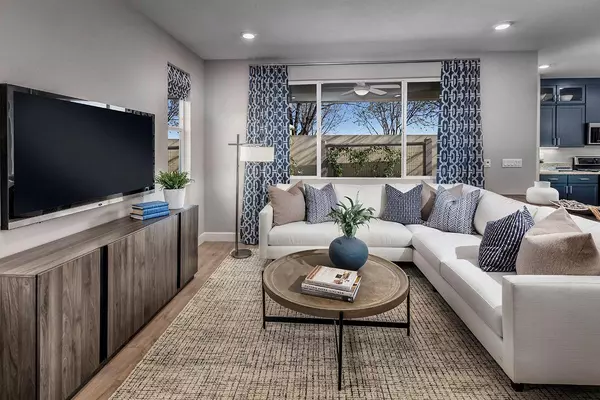 Fresno, CA 93727,803 N. Filbert AVE