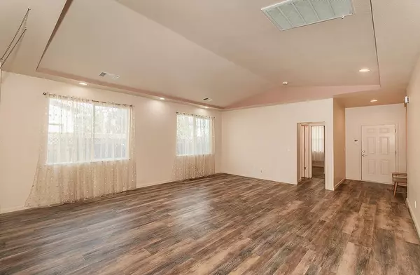 Dinuba, CA 93618,1173 Chestnut LN