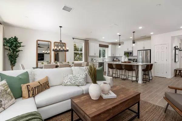 Clovis, CA 93619,1665 Bloom AVE
