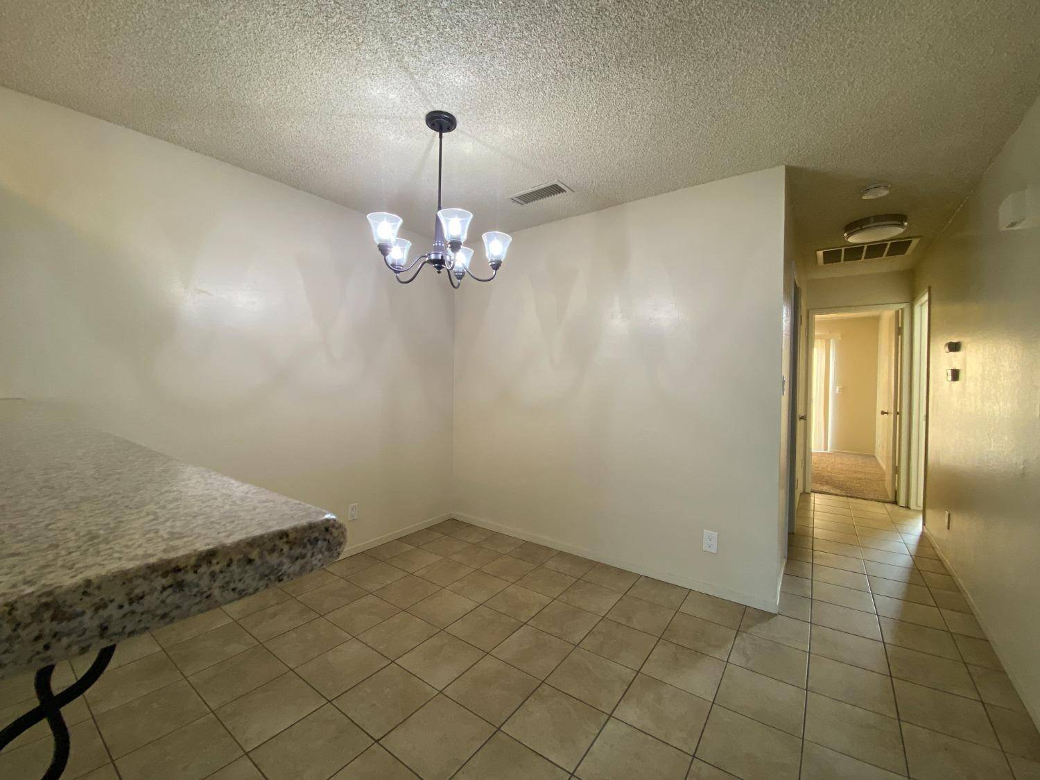 Clovis, CA 93612,457 Helm AVE