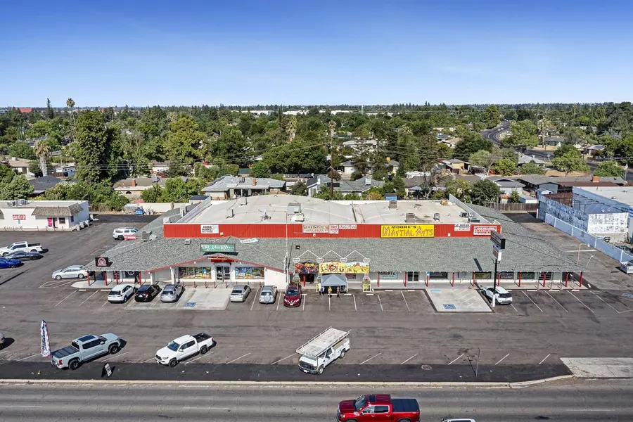 4101 N Clovis AVE, Fresno, CA 93727