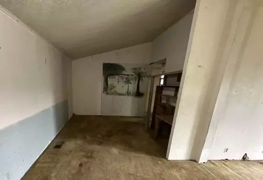 Yokuts Valley, CA 93675,37702 Squaw Valley RD