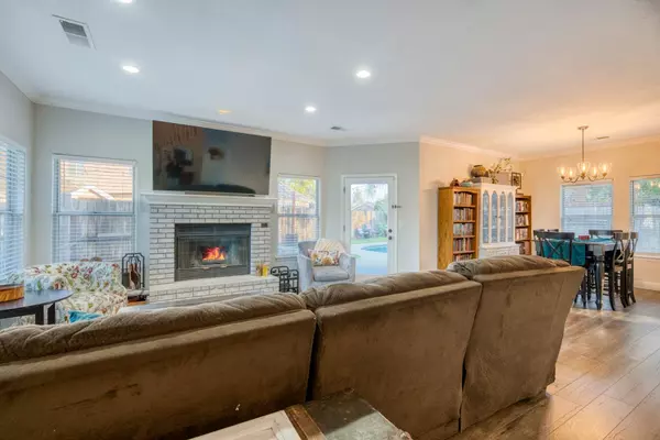 Clovis, CA 93611,1972 Fairmont AVE