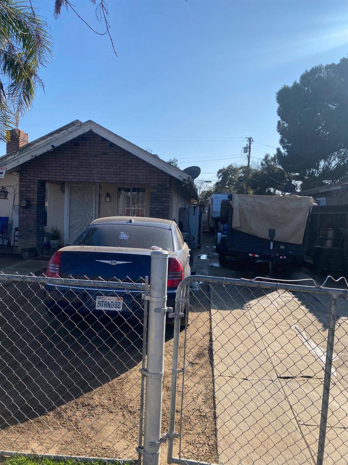 Fresno, CA 93704,438 E Cortland AVE