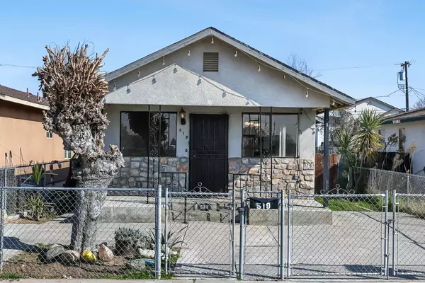 519 S 7th ST, Fowler, CA 93625