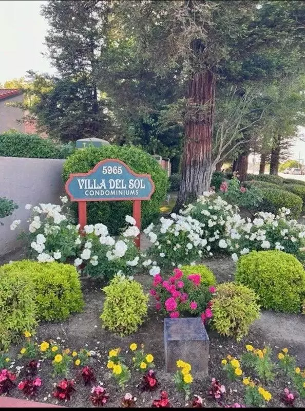 5965 E Shields AVE #102, Fresno, CA 93727