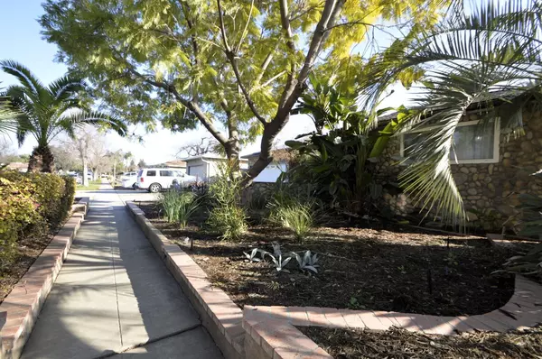 Fresno, CA 93710,681 E Scott AVE