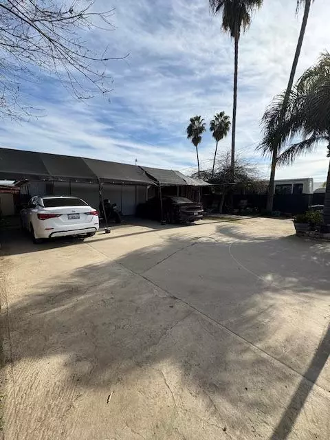 Reedley, CA 93654,9940 S Alta AVE