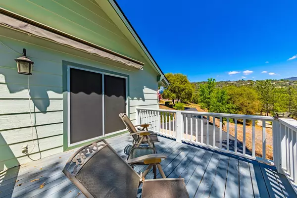 Oakhurst, CA 93644,41715 River Falls RD