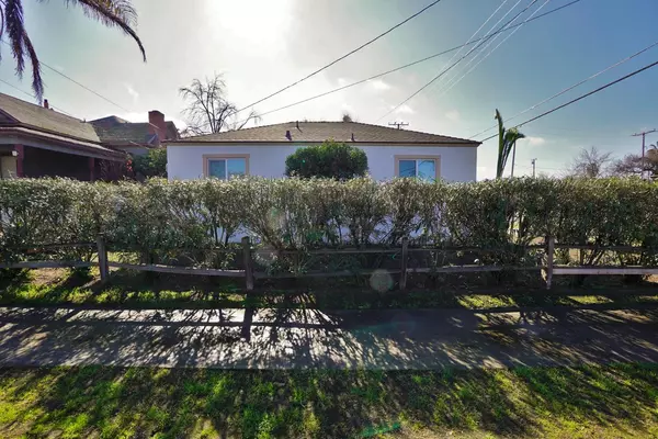 Hanford, CA 93230,815 N Harris ST