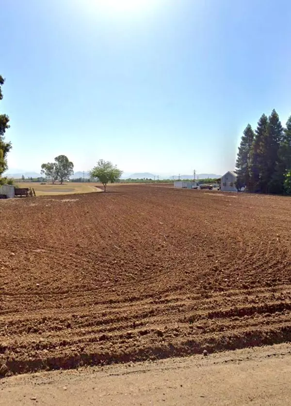 Sanger, CA 93657,4588 N Mccall AVE