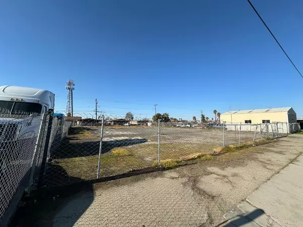 442 Naples ST, Mendota, CA 93640