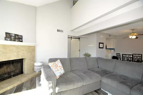 1250 E Shaw AVE #133, Fresno, CA 93710
