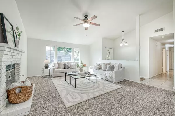 Clovis, CA 93611,2695 Whittier AVE