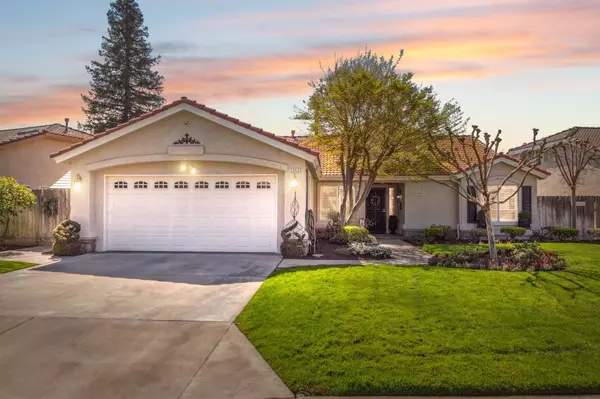 Fresno, CA 93722,5903 W Alluvial AVE