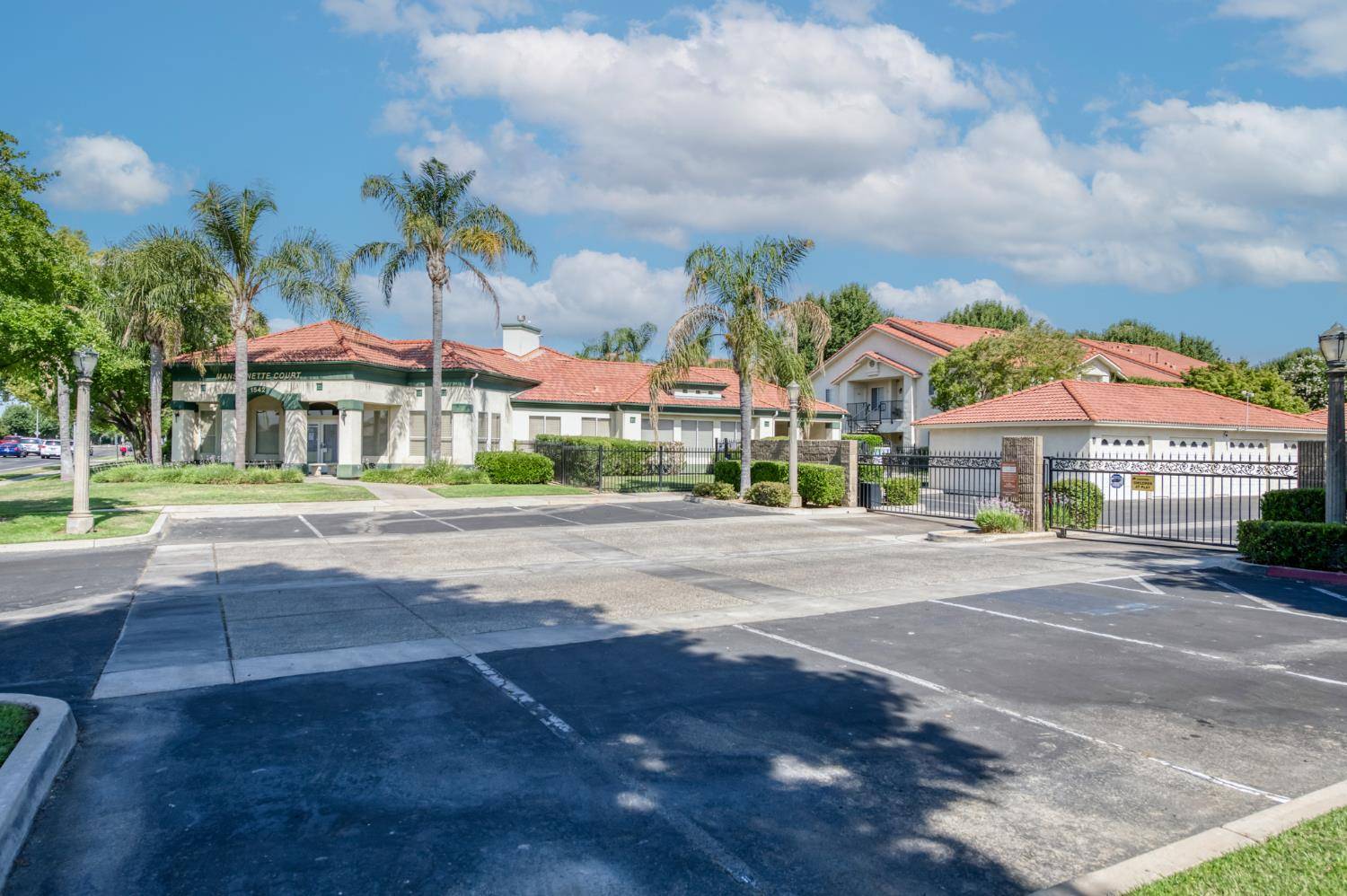 1542 E Alluvial AVE #258, Fresno, CA 93720