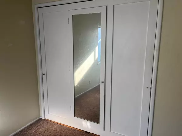 Fresno, CA 93705,805 W Vassar AVE