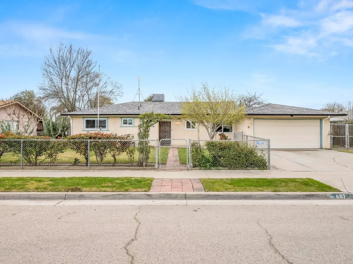 Fresno, CA 93706,667 E Willamette AVE