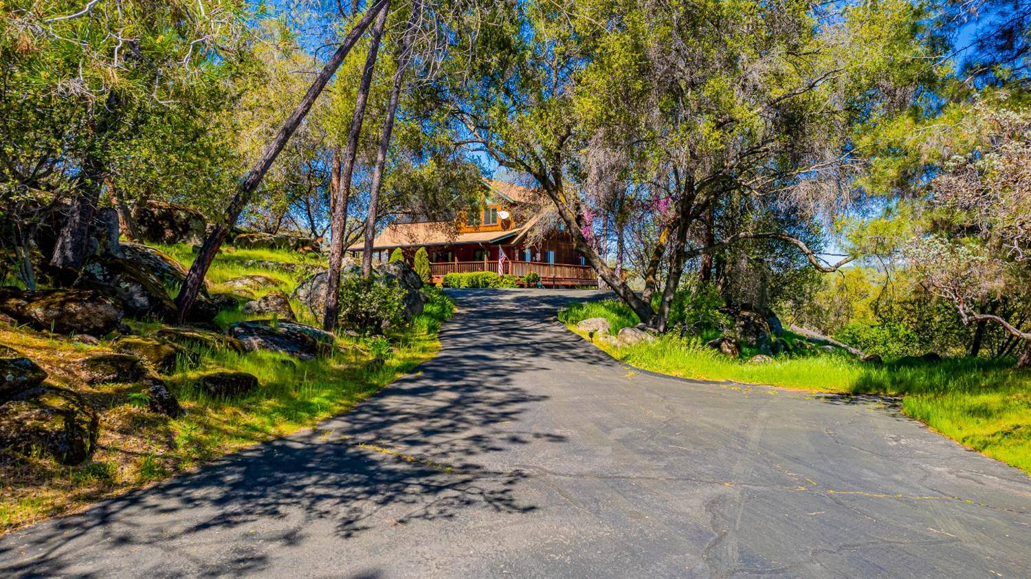 41947 Lilley Mountain DR, Coarsegold, CA 93614