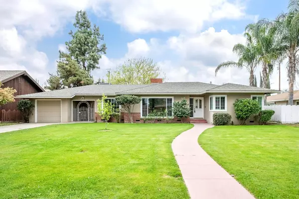 103 S Park DR, Madera, CA 93637