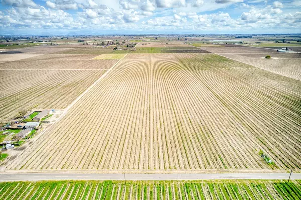 0 S Walnut AVE, Fresno, CA 93706