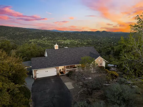 Coarsegold, CA 93614,30999 Blue Heron WAY