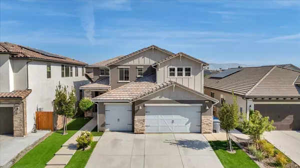 2653 Vermont AVE, Clovis, CA 93619