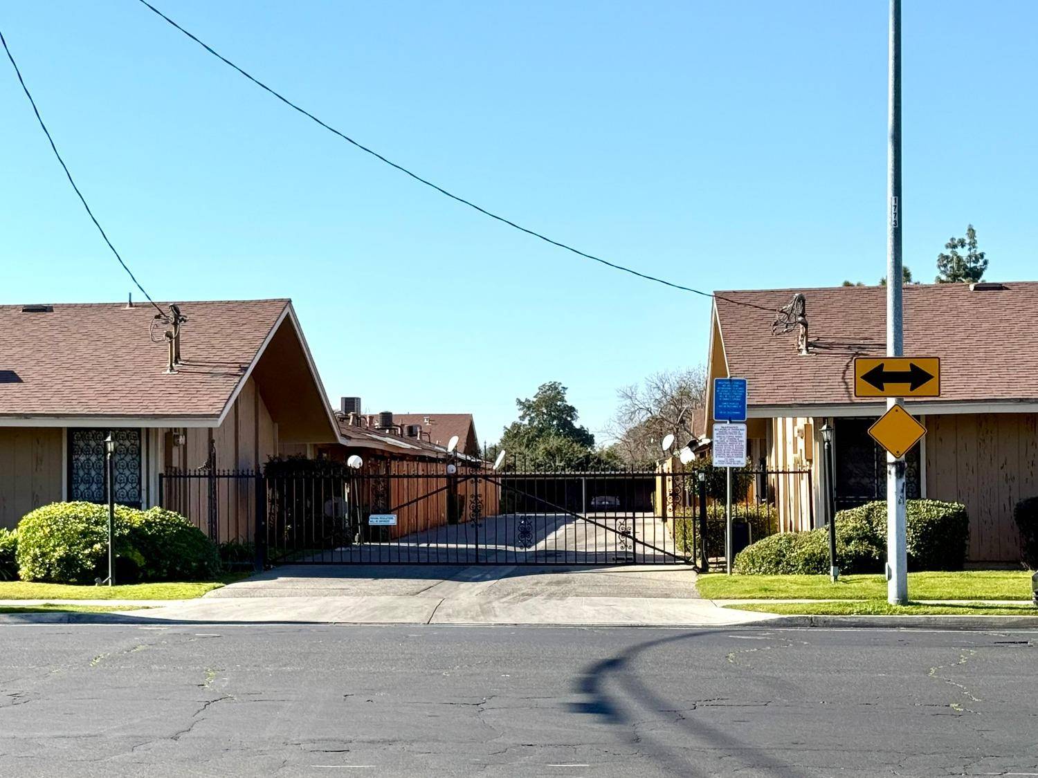 Fresno, CA 93705,3725 N Fruit AVE #B