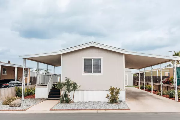 900 E Rankin Road, Tulare, CA 93274