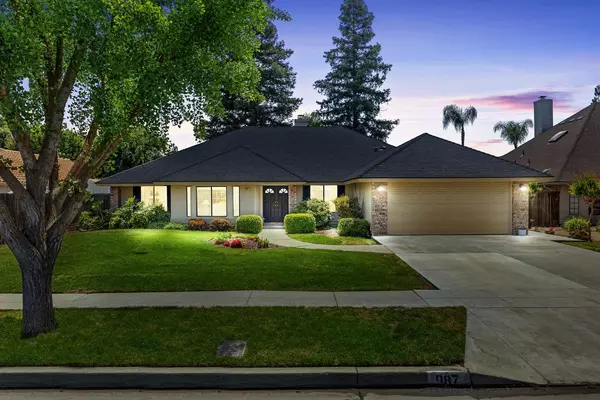 Fresno, CA 93720,987 E Portland AVE