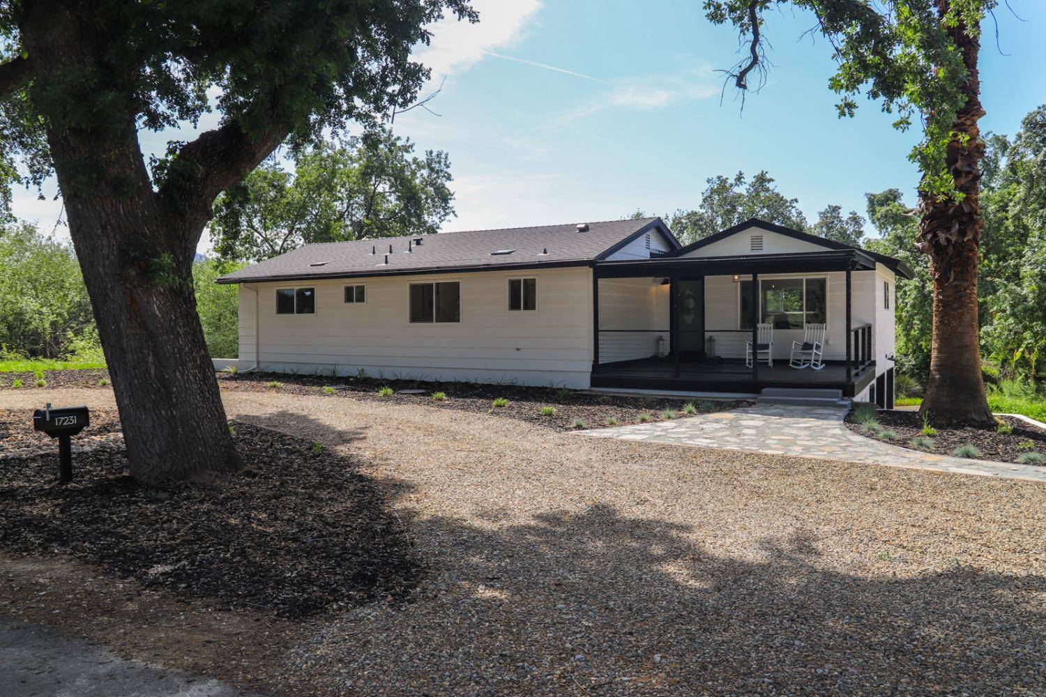 17231 E Trimmer Springs RD, Sanger, CA 93657