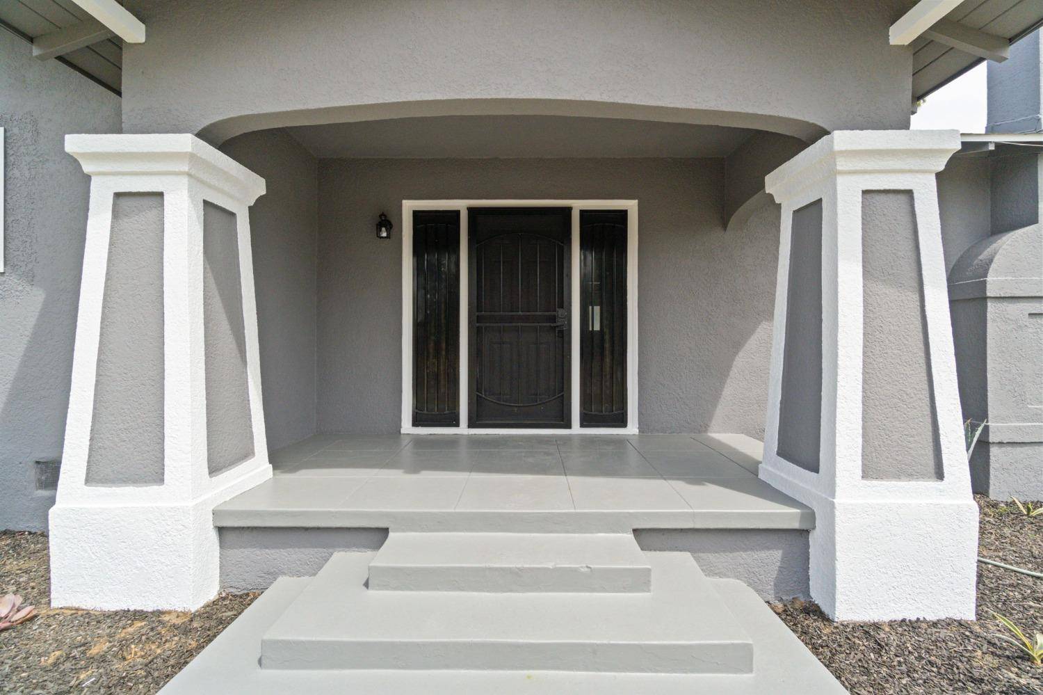 Fresno, CA 93706,303 E Hawes