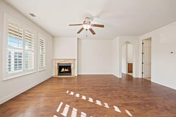 Fresno, CA 93730,11340 N Via Verona WAY