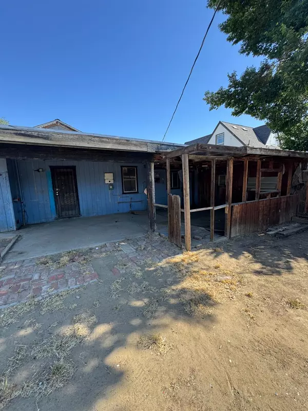 Coalinga, CA 93210,172 Hoover ST