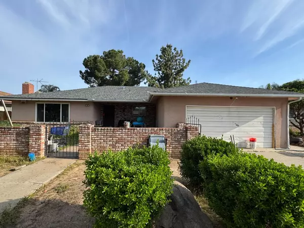 Fresno, CA 93710,3038 E Sample AVE