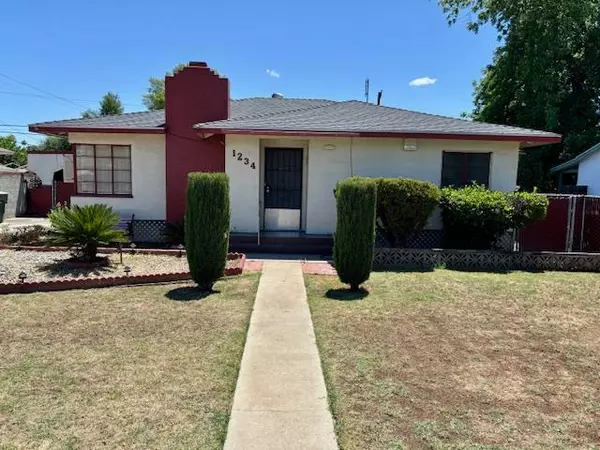 1234 E Simpson AVE, Fresno, CA 93704