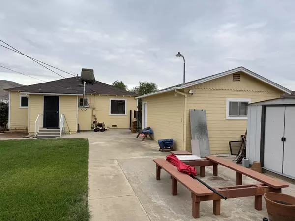 Lindsay, CA 93247,857 Lafayette AVE