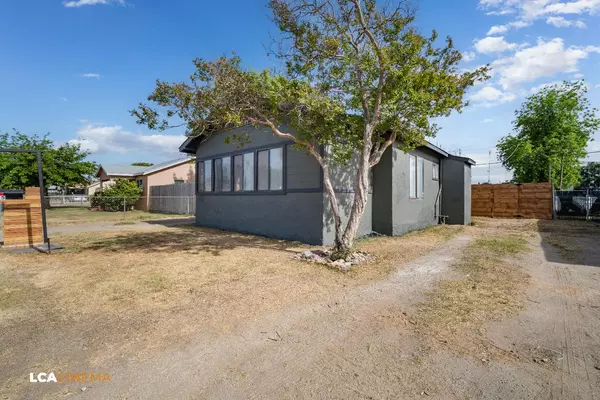 Bakersfield, CA 93308,615 Decatur ST