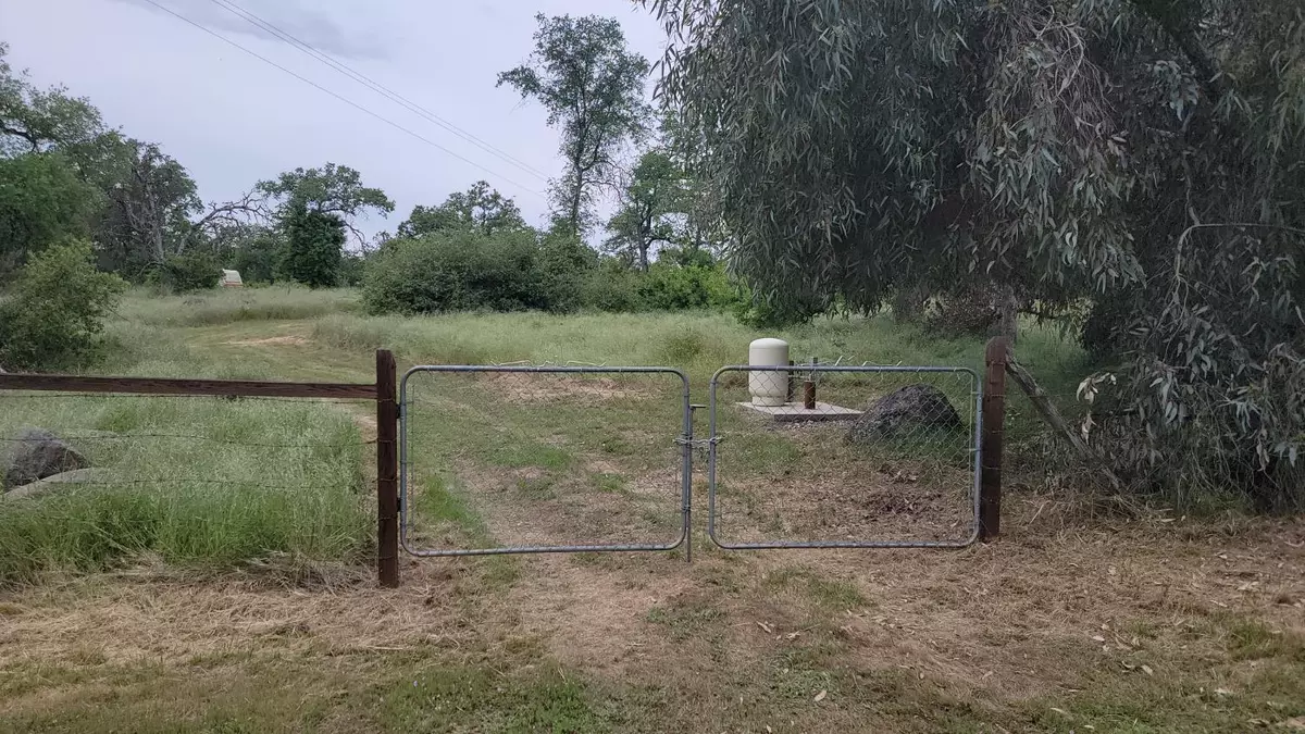 Yokuts Valley, CA 93675,0 Sage Lane